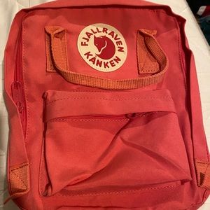 Fjallraven Pink bag